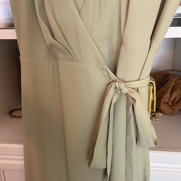 Aritiza dress - Picture 4 of 5